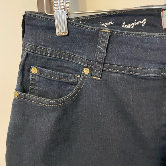 DC dark denim Skinny Jeans Classic Style. Size 14. Leggings style. BNWOT - Picture 2 of 10